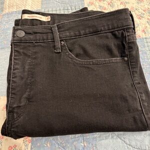 Levi's Women's Jet Black Skinny Jeans